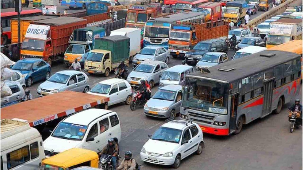 Traffic advisory issued ahead of RCB vs MI match In Bengaluru Chinnaswamy Stadium On today April 10th