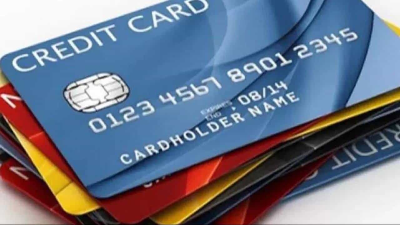 Credit Score: ಉತ್ತಮ ಕ್ರೆಡಿಟ್ ಸ್ಕೋರ್ ನಿಮ್ಮದಾಗಬೇಕೇ? ಈ ವಿಚಾರಗಳನ್ನು ತಿಳಿದಿರಿ Credit Score: ಉತ್ತಮ ಕ್ರೆಡಿಟ್ ಸ್ಕೋರ್ ನಿಮ್ಮದಾಗಬೇಕೇ? ಈ ವಿಚಾರಗಳನ್ನು ತಿಳಿದಿರಿ