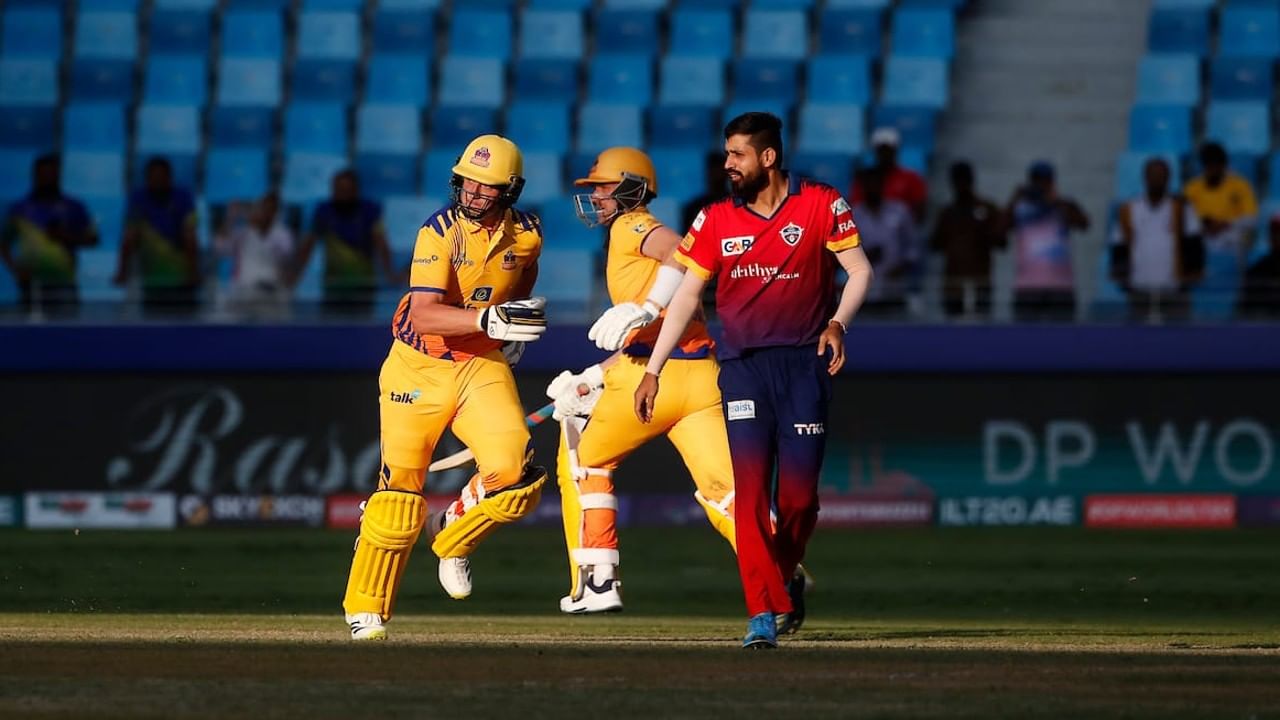 Tom Kohler-Cadmore and Rahmanullah Gurbaz provided a good start for Sharjah Warriors who were given a tough target of 178 runs.  Gurbaz departed after a partnership of 47 runs in 3.3 overs.  But Tom on the other hand continued to shout.  Effect...