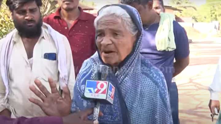 ಹೊನ್ನಾಳಿಯ ಕೆಂಗನಳ್ಳಿಯಲ್ಲಿ ಅಕ್ರಮ ಮಣ್ಣು ಗಣಿಗಾರಿಕೆ ತಡೆಯಲು ಶಾಸಕ ಎಮ್ ಪಿ ರೇಣುಕಾಚಾರ್ಯ ಯಾಕೆ ಹಿಂದೇಟು ಹಾಕುತ್ತಿದ್ದಾರೆ? ಗ್ರಾಮಸ್ಥರ ಪ್ರಶ್ನೆ ಹೊನ್ನಾಳಿಯ ಕೆಂಗನಳ್ಳಿಯಲ್ಲಿ ಅಕ್ರಮ ಮಣ್ಣು ಗಣಿಗಾರಿಕೆ ತಡೆಯಲು ಶಾಸಕ ಎಮ್ ಪಿ ರೇಣುಕಾಚಾರ್ಯ ಯಾಕೆ ಹಿಂದೇಟು ಹಾಕುತ್ತಿದ್ದಾರೆ? ಗ್ರಾಮಸ್ಥರ ಪ್ರಶ್ನೆ