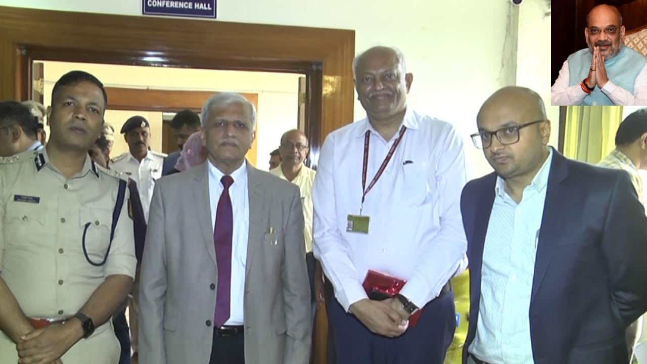 ಶಿಕ್ಷಣ ಕಾಶಿ ಧಾರವಾಡದಲ್ಲಿ ಮತ್ತೊಂದು ವಿಶ್ವವಿದ್ಯಾಲಯ ಅಸ್ತಿತ್ವಕ್ಕೆ! ಜನವರಿ 28 ರಂದು ಅಮಿತ್ ಶಾ ಶಂಕುಸ್ಥಾಪನೆ ಶಿಕ್ಷಣ ಕಾಶಿ ಧಾರವಾಡದಲ್ಲಿ ಮತ್ತೊಂದು ವಿಶ್ವವಿದ್ಯಾಲಯ ಅಸ್ತಿತ್ವಕ್ಕೆ! ಜನವರಿ 28 ರಂದು ಅಮಿತ್ ಶಾ ಶಂಕುಸ್ಥಾಪನೆ