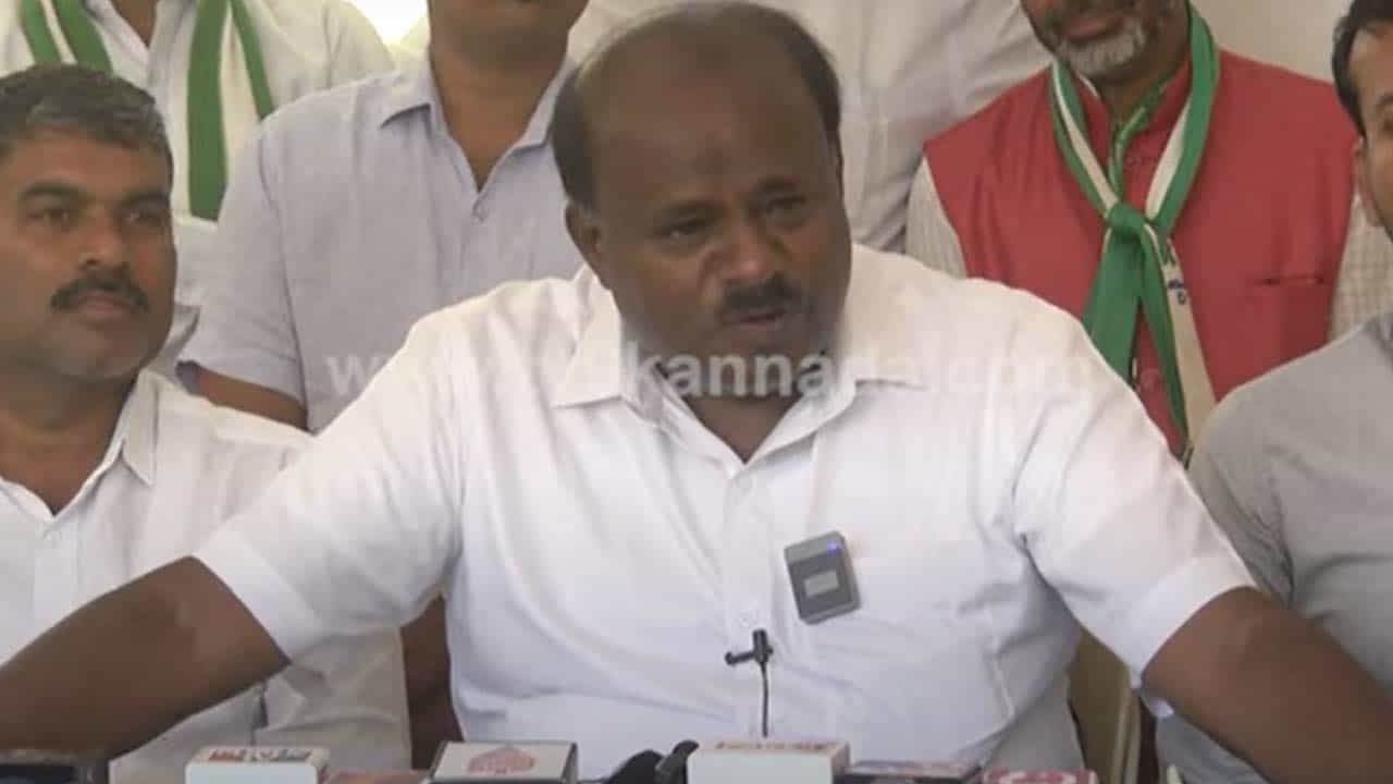 Assembly polls: ಭವಾನಿ ರೇವಣ್ಣ ಸ್ಪರ್ಧಿಸುವ ಬಗ್ಗೆ ಹೆಚ್ ಡಿ ಕುಮಾರಸ್ವಾಮಿ ಅಡ್ಡಗೋಡೆಯ ಮೇಲೆ ದೀಪವಿಟ್ಟಂತೆ ಮಾತಾಡಿದರು!