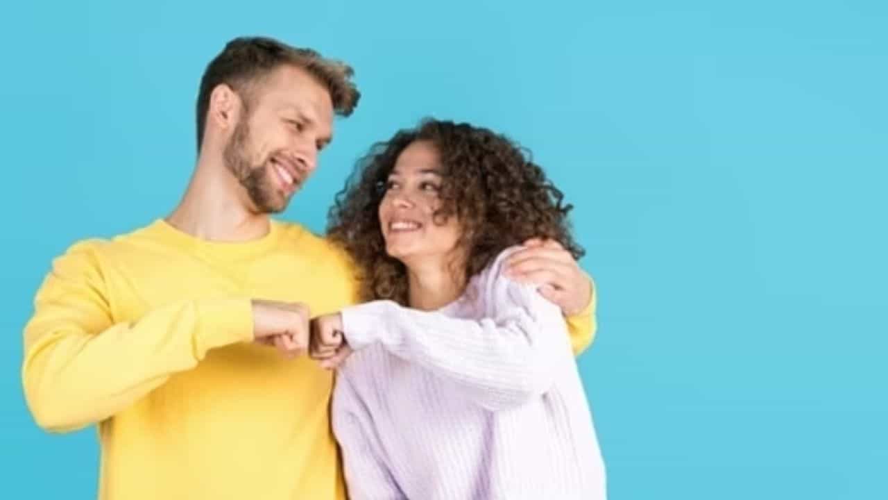 Relationships: ನಿಮ್ಮ ಸಂಗಾತಿ ಭಾವನಾತ್ಮಕವಾಗಿ ಪ್ರಬುದ್ಧರಾಗಿದ್ದಾರೆಯೇ ಎಂಬುದನ್ನು ತಿಳಿದುಕೊಳ್ಳುವುದು ಹೇಗೆ? Relationships: ನಿಮ್ಮ ಸಂಗಾತಿ ಭಾವನಾತ್ಮಕವಾಗಿ ಪ್ರಬುದ್ಧರಾಗಿದ್ದಾರೆಯೇ ಎಂಬುದನ್ನು ತಿಳಿದುಕೊಳ್ಳುವುದು ಹೇಗೆ?