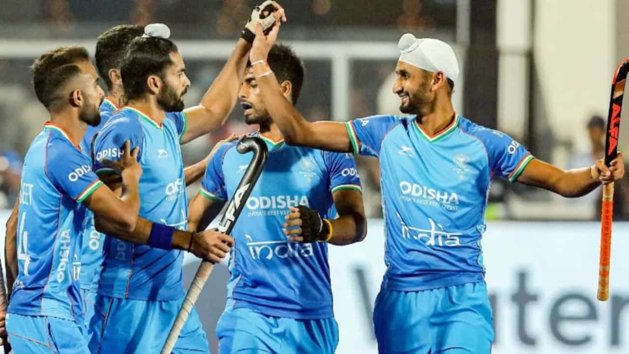 IND vs NZ Live Streaming: ಕಿವೀಸ್ ವಿರುದ್ಧ ಗೆದ್ದರಷ್ಟೇ ಭಾರತಕ್ಕೆ ವಿಶ್ವಕಪ್​ನಲ್ಲಿ ಉಳಿಗಾಲ! ಪಂದ್ಯ ಎಷ್ಟು ಗಂಟೆಗೆ ಆರಂಭ?