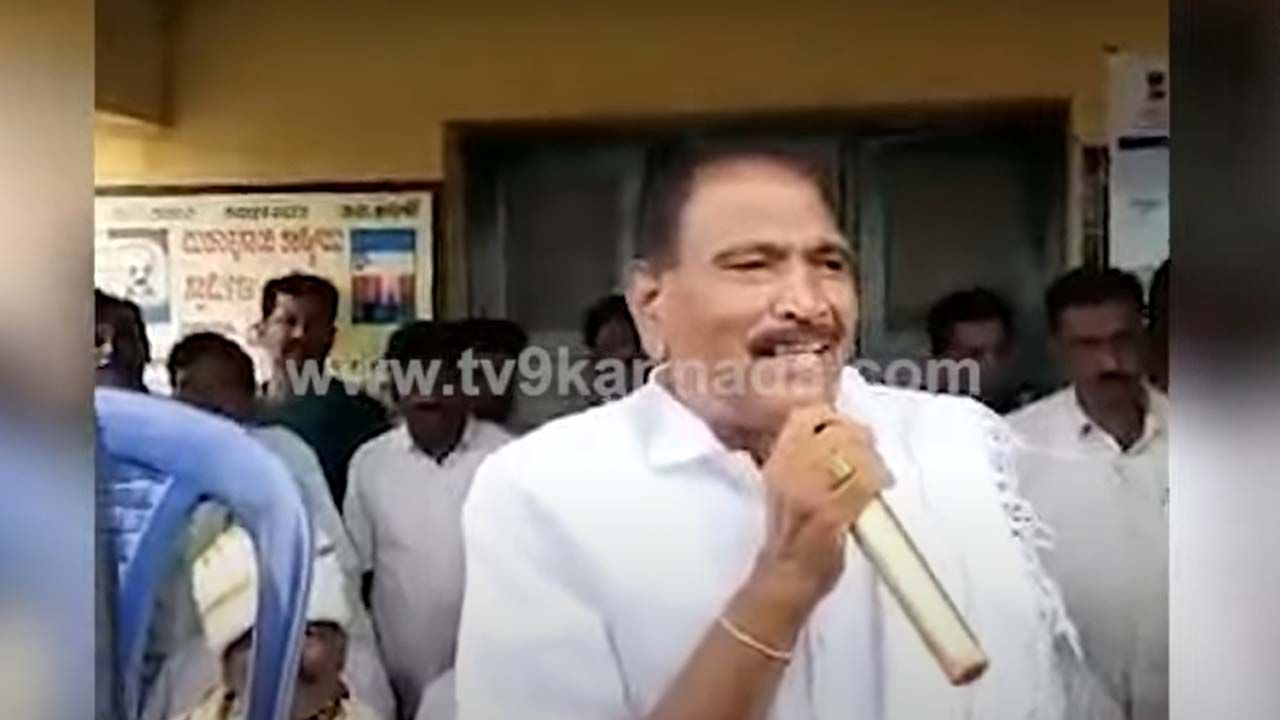 ಜೆಡಿಎಸ್ನ ಮತ್ತೊಂದು ವಿಕೆಟ್ ಪತನ; ಶಾಸಕ ಶಿವಲಿಂಗೇಗೌಡ ಕಾಂಗ್ರೆಸ್ ಸೇರ್ಪಡೆಗೆ ಮುಹೂರ್ತ ಫಿಕ್ಸ್ ಜೆಡಿಎಸ್ನ ಮತ್ತೊಂದು ವಿಕೆಟ್ ಪತನ; ಶಾಸಕ ಶಿವಲಿಂಗೇಗೌಡ ಕಾಂಗ್ರೆಸ್ ಸೇರ್ಪಡೆಗೆ ಮುಹೂರ್ತ ಫಿಕ್ಸ್