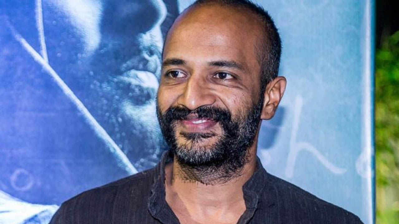 Actor Kishore: ‘ನಂಬಿಕೆ ಇರಲಿ ಮೂಢನಂಬಿಕೆ ಬೇಡ’; ದೈವದ ಬಗ್ಗೆ ನಟ ಕಿಶೋರ್ ಮಾತು Actor Kishore: ‘ನಂಬಿಕೆ ಇರಲಿ ಮೂಢನಂಬಿಕೆ ಬೇಡ’; ದೈವದ ಬಗ್ಗೆ ನಟ ಕಿಶೋರ್ ಮಾತು