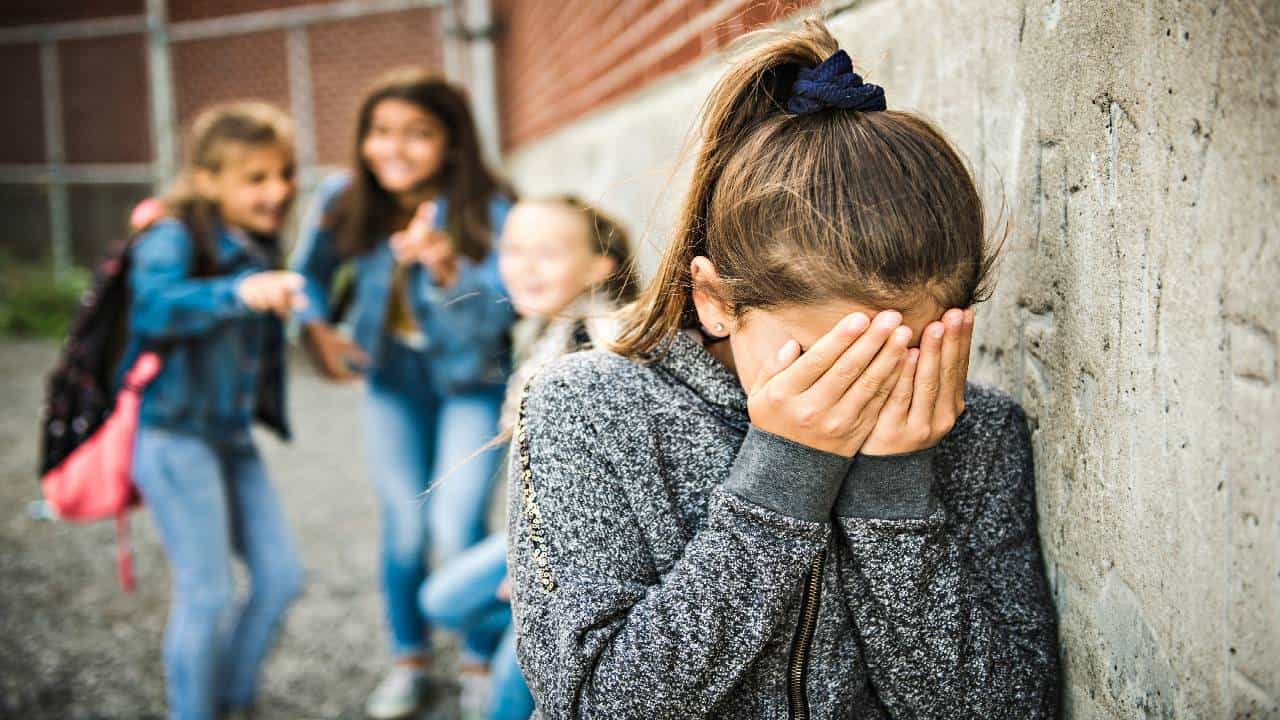 Children's Mental Health: ಮಕ್ಕಳ ಮಾನಸಿಕ ಆರೋಗ್ಯವನ್ನು ಕಾಪಾಡಲು ಈ ಸಲಹೆ ಪಾಲಿಸಿ Children's Mental Health: ಮಕ್ಕಳ ಮಾನಸಿಕ ಆರೋಗ್ಯವನ್ನು ಕಾಪಾಡಲು ಈ ಸಲಹೆ ಪಾಲಿಸಿ
