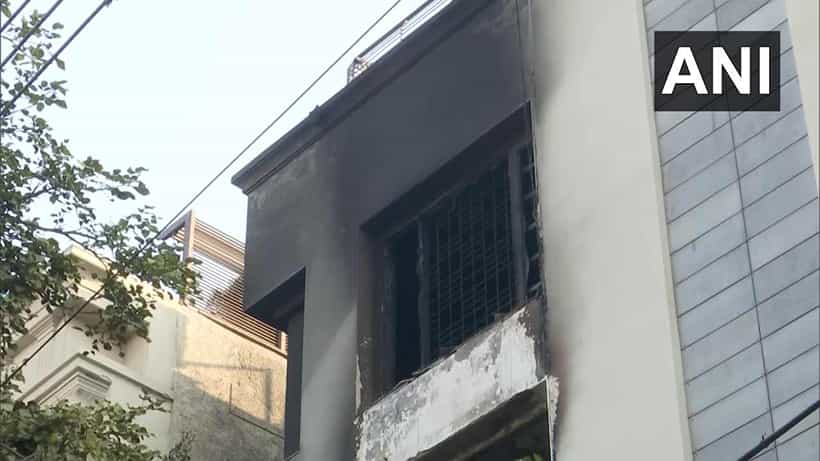 Old Age Home: ದೆಹಲಿಯ ವೃದ್ಧಾಶ್ರಮವೊಂದರಲ್ಲಿ ಅಗ್ನಿ ಅವಘಡ: ಇಬ್ಬರು ಹಿರಿಯ ನಾಗರಿಕರ ಸಜೀವ ದಹನ
