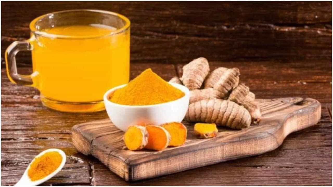 Turmeric Health Benefits: ನಿತ್ಯ ಅರಿಶಿನವನ್ನು ನಿಮ್ಮ ಆಹಾರದಲ್ಲಿ ಸೇರಿಸುವುದರಿಂದಾಗುವ ಆರೋಗ್ಯ ಪ್ರಯೋಜನಗಳು ತಿಳಿದಿದೆಯೇ? Turmeric Health Benefits: ನಿತ್ಯ ಅರಿಶಿನವನ್ನು ನಿಮ್ಮ ಆಹಾರದಲ್ಲಿ ಸೇರಿಸುವುದರಿಂದಾಗುವ ಆರೋಗ್ಯ ಪ್ರಯೋಜನಗಳು ತಿಳಿದಿದೆಯೇ?