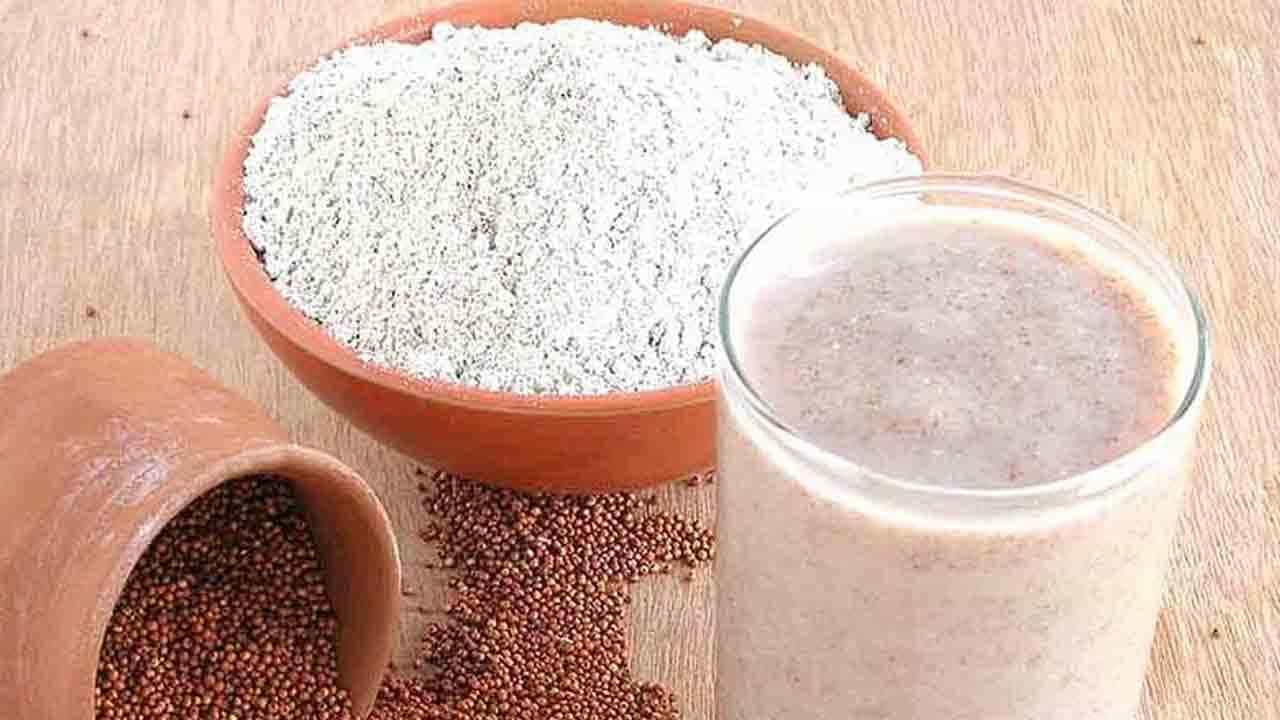 Benefits Of Ragi Flour: ರಾಗಿಯನ್ನು ಈ ರೀತಿ ಬಳಸುವುದರಿಂದ ಕೀಲು ನೋವು ಗುಣವಾಗುತ್ತೆ, ಒಮ್ಮೆ ಟ್ರೈ ಮಾಡಿ Benefits Of Ragi Flour: ರಾಗಿಯನ್ನು ಈ ರೀತಿ ಬಳಸುವುದರಿಂದ ಕೀಲು ನೋವು ಗುಣವಾಗುತ್ತೆ, ಒಮ್ಮೆ ಟ್ರೈ ಮಾಡಿ