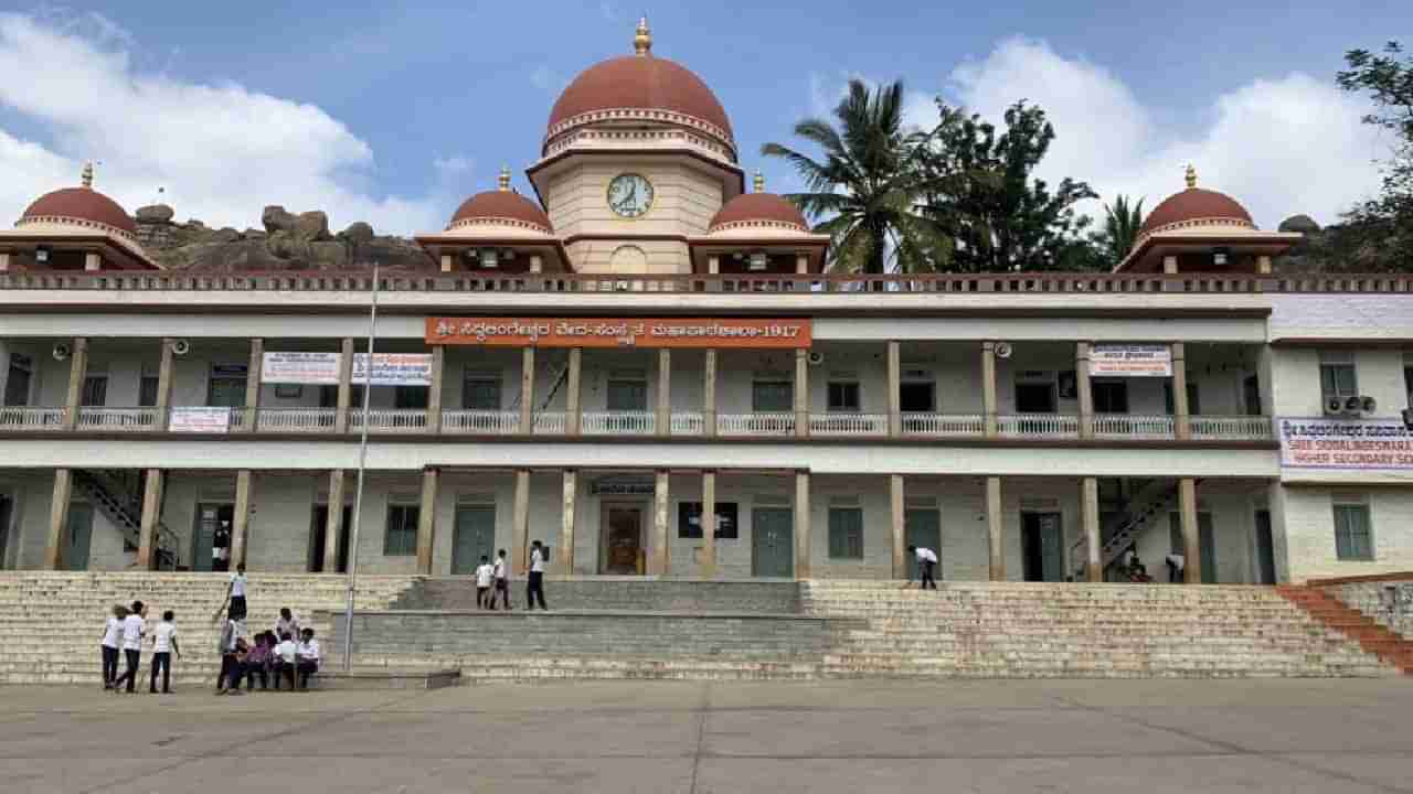 ನಿದ್ದೆಗೆ ಕಿರಿಕಿರಿ ಆರೋಪ: ಸಿದ್ಧಗಂಗಾ ಮಠದಲ್ಲಿ ಮುಂಜಾನೆ ಸುಪ್ರಭಾತ ಬಂದ್