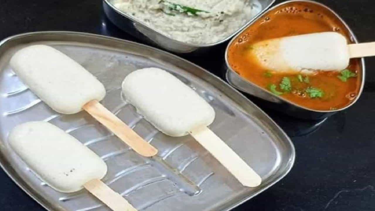 Popsicle Idli: ಟ್ವಿಟರ್ನಲ್ಲಿ ಟ್ರೆಂಡ್ ಆಗುತ್ತಿದೆ ಬೆಂಗಳೂರಿನ ಸ್ಟಿಕ್ ಇಡ್ಲಿ Popsicle Idli: ಟ್ವಿಟರ್ನಲ್ಲಿ ಟ್ರೆಂಡ್ ಆಗುತ್ತಿದೆ ಬೆಂಗಳೂರಿನ ಸ್ಟಿಕ್ ಇಡ್ಲಿ