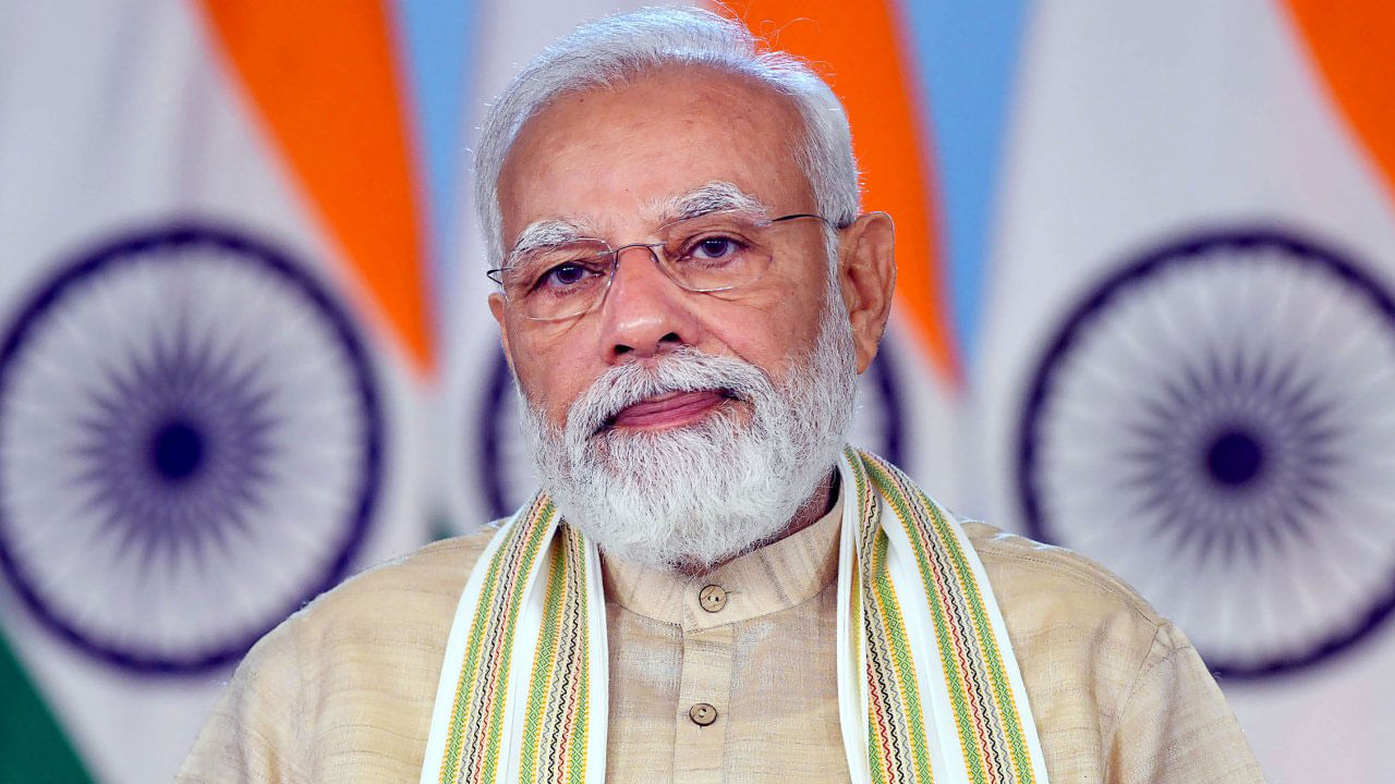 ಸುಪ್ರೀಂಕೋರ್ಟ್ ತೀರ್ಪುಗಳನ್ನು ಪ್ರಾದೇಶಿಕ ಭಾಷೆಗಳಲ್ಲಿ ಲಭ್ಯವಾಗುವಂತೆ ಮಾಡಬೇಕೆಂದ ಸಿಜೆಐ ಚಂದ್ರಚೂಡ್ ಮಾತು ಶ್ಲಾಘಿಸಿದ ಮೋದಿ ಸುಪ್ರೀಂಕೋರ್ಟ್ ತೀರ್ಪುಗಳನ್ನು ಪ್ರಾದೇಶಿಕ ಭಾಷೆಗಳಲ್ಲಿ ಲಭ್ಯವಾಗುವಂತೆ ಮಾಡಬೇಕೆಂದ ಸಿಜೆಐ ಚಂದ್ರಚೂಡ್ ಮಾತು ಶ್ಲಾಘಿಸಿದ ಮೋದಿ