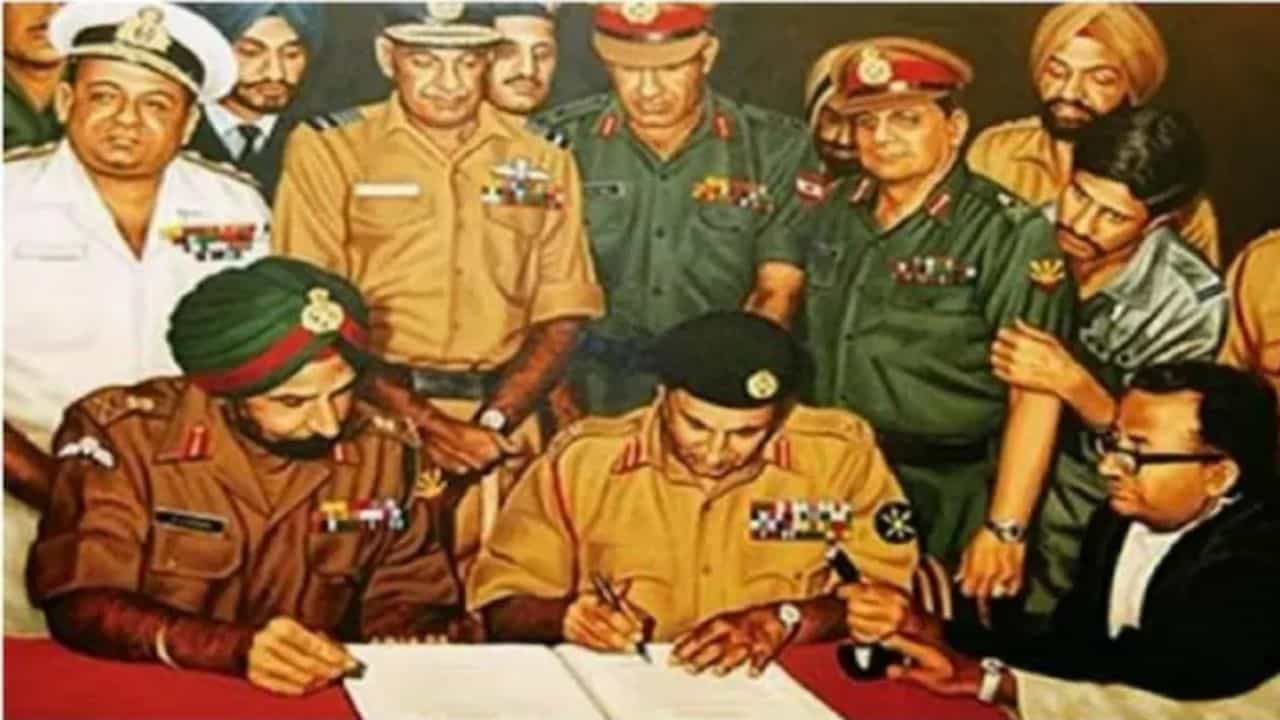Viral Photo: ಭಾರತಕ್ಕೆ ಶರಣಾದ ಪಾಕಿಸ್ತಾನ: ಹಳೆಯ ಫೋಟೋ ಹಂಚಿಕೊಂಡ ತಾಲಿಬಾನ್ Viral Photo: ಭಾರತಕ್ಕೆ ಶರಣಾದ ಪಾಕಿಸ್ತಾನ: ಹಳೆಯ ಫೋಟೋ ಹಂಚಿಕೊಂಡ ತಾಲಿಬಾನ್