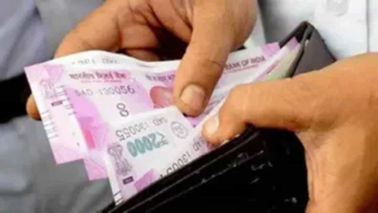 Financial Rules: ಗಮನಿಸಿ; ಹಣಕಾಸು ಸಂಬಂಧಿತ ಈ ಪ್ರಮುಖ ನಿಯಮಗಳು ಬದಲಾಗಿವೆ Financial Rules: ಗಮನಿಸಿ; ಹಣಕಾಸು ಸಂಬಂಧಿತ ಈ ಪ್ರಮುಖ ನಿಯಮಗಳು ಬದಲಾಗಿವೆ