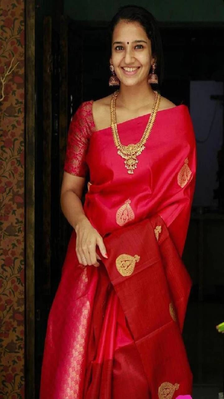Red Kanchi Soft silk brocade Design saree