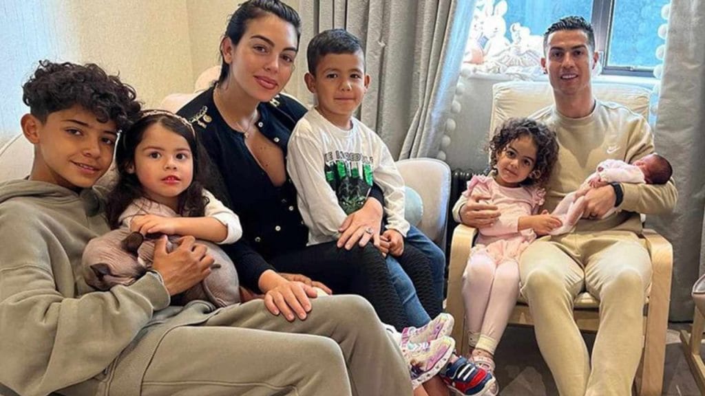 Cristiano Ronaldo struggling to find chef for his forever home