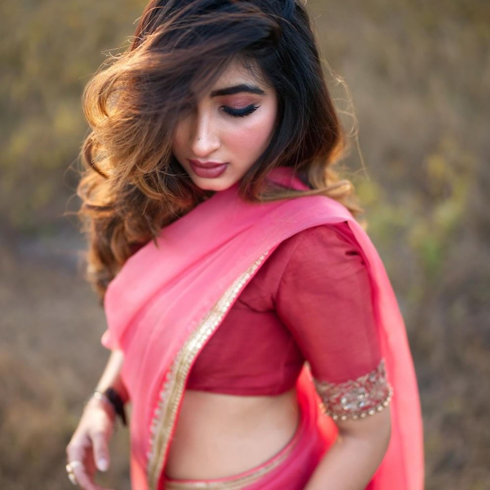 ಸಾನ್ಯಾ ಐಯ್ಯರ್ ಅವರಿಗೆ ದೊಡ್ಡ ಅಭಿಮಾನಿ ಬಳಗ ಸೃಷ್ಟಿ ಆಗಿದೆ. ಬಿಗ್ ಬಾಸ್ ಮನೆಯಲ್ಲಿ ಹಲವು ದಿನ ಇದ್ದು ಬಂದಿದ್ದರು.