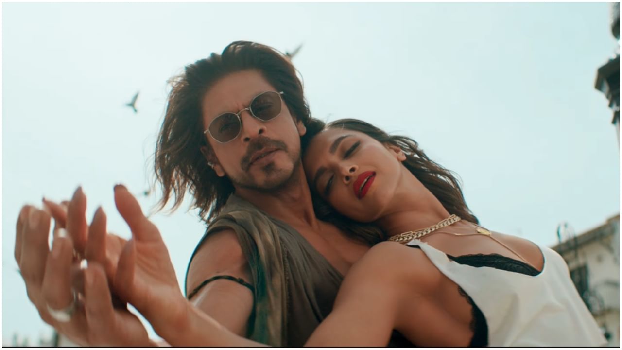 Shah Rukh Khan: ‘ಪಠಾಣ್’ ಚಿತ್ರದಲ್ಲಿ ‘ಪ್ರಧಾನ ಮಂತ್ರಿ’ ಪದಕ್ಕೆ ಕತ್ತರಿ ಹಾಕಿದ ಸೆನ್ಸಾರ್ ಮಂಡಳಿ; 13 ಕಡೆಗಳಲ್ಲಿ ಬದಲಾವಣೆ Shah Rukh Khan: ‘ಪಠಾಣ್’ ಚಿತ್ರದಲ್ಲಿ ‘ಪ್ರಧಾನ ಮಂತ್ರಿ’ ಪದಕ್ಕೆ ಕತ್ತರಿ ಹಾಕಿದ ಸೆನ್ಸಾರ್ ಮಂಡಳಿ; 13 ಕಡೆಗಳಲ್ಲಿ ಬದಲಾವಣೆ