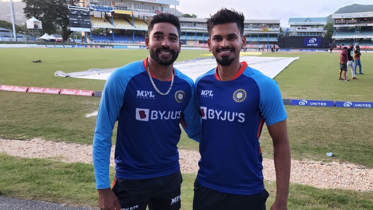 ICC: ಐಸಿಸಿ ವರ್ಷದ ಏಕದಿನ ತಂಡ ಪ್ರಕಟ; ಸಿರಾಜ್- ಶ್ರೇಯಸ್ಗೆ ಸ್ಥಾನ! ಒಬ್ಬನೇ ಒಬ್ಬ ಆಂಗ್ಲ ಆಟಗಾರನಿಲ್ಲ ICC: ಐಸಿಸಿ ವರ್ಷದ ಏಕದಿನ ತಂಡ ಪ್ರಕಟ; ಸಿರಾಜ್- ಶ್ರೇಯಸ್ಗೆ ಸ್ಥಾನ! ಒಬ್ಬನೇ ಒಬ್ಬ ಆಂಗ್ಲ ಆಟಗಾರನಿಲ್ಲ