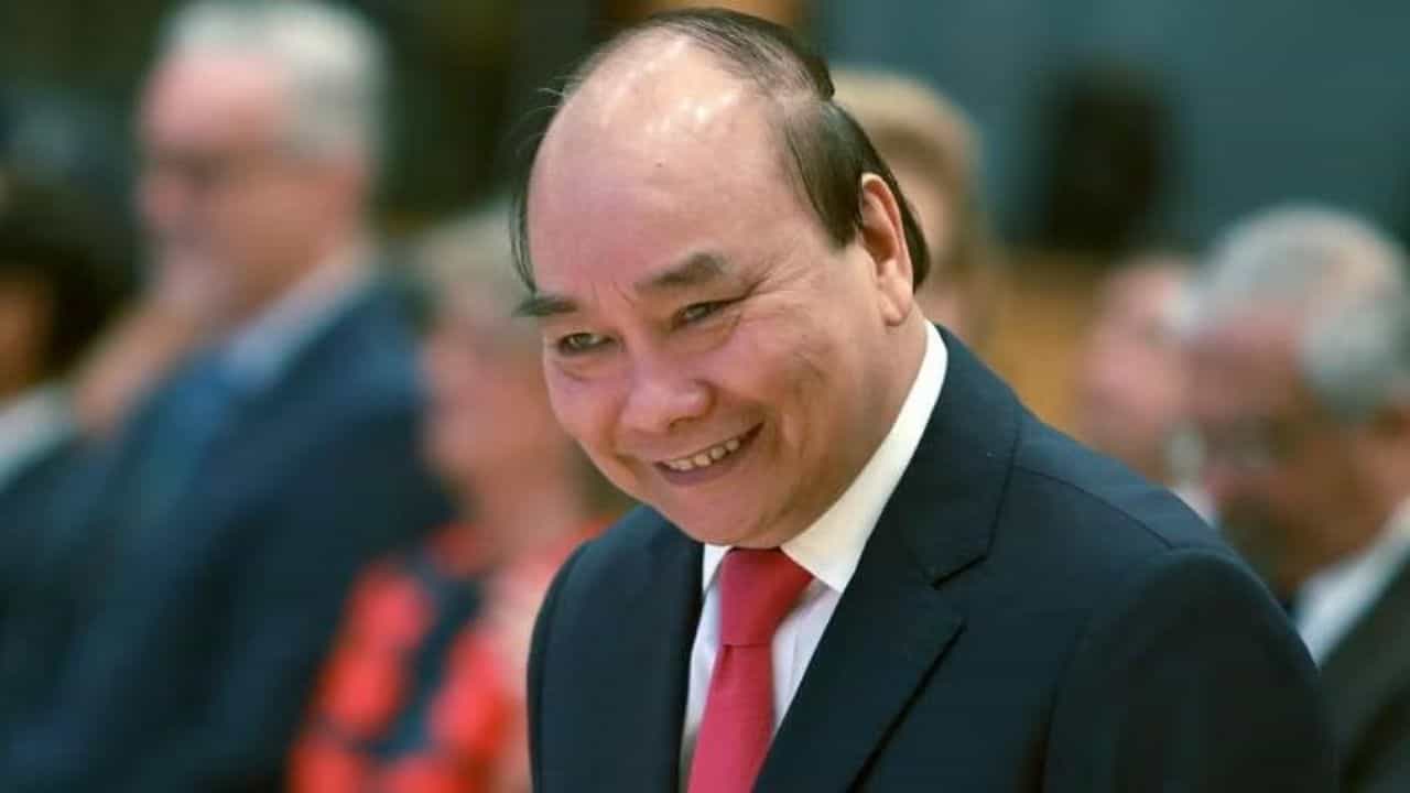 Vietnam President Resigns: ವಿಯೆಟ್ನಾಂ ಅಧ್ಯಕ್ಷ ನ್ಗುಯೆನ್ ಕ್ಸುವಾನ್ ಫುಕ್ ರಾಜೀನಾಮೆ Vietnam President Resigns: ವಿಯೆಟ್ನಾಂ ಅಧ್ಯಕ್ಷ ನ್ಗುಯೆನ್ ಕ್ಸುವಾನ್ ಫುಕ್ ರಾಜೀನಾಮೆ