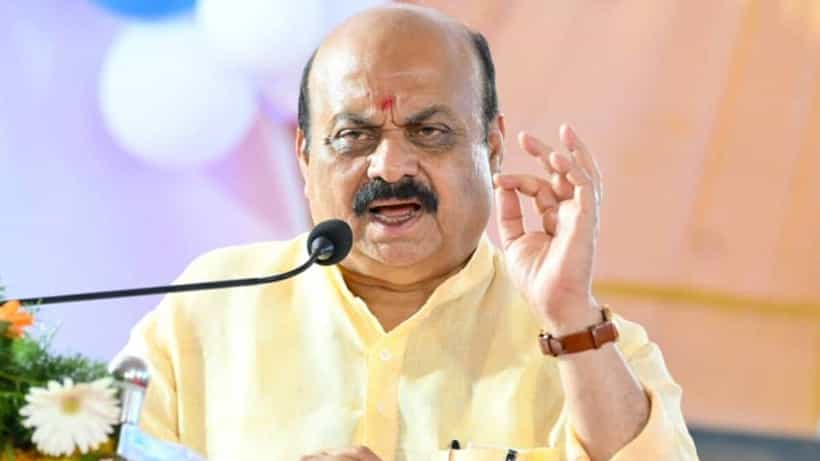 ಬಳ್ಳಾರಿಯಲ್ಲಿ ವಿವಿಧ ಅಭಿವೃದ್ಧಿ ಕಾಮಗಾರಿಗಳಿಗೆ ಸಿಎಂ ಚಾಲನೆ; 400 ಹಾಸಿಗೆಗಳ ತಾಯಿ, ಮಕ್ಕಳ ಆಸ್ಪತ್ರೆ ಕಟ್ಟಡಕ್ಕೆ ಶಂಕುಸ್ಥಾಪನೆ