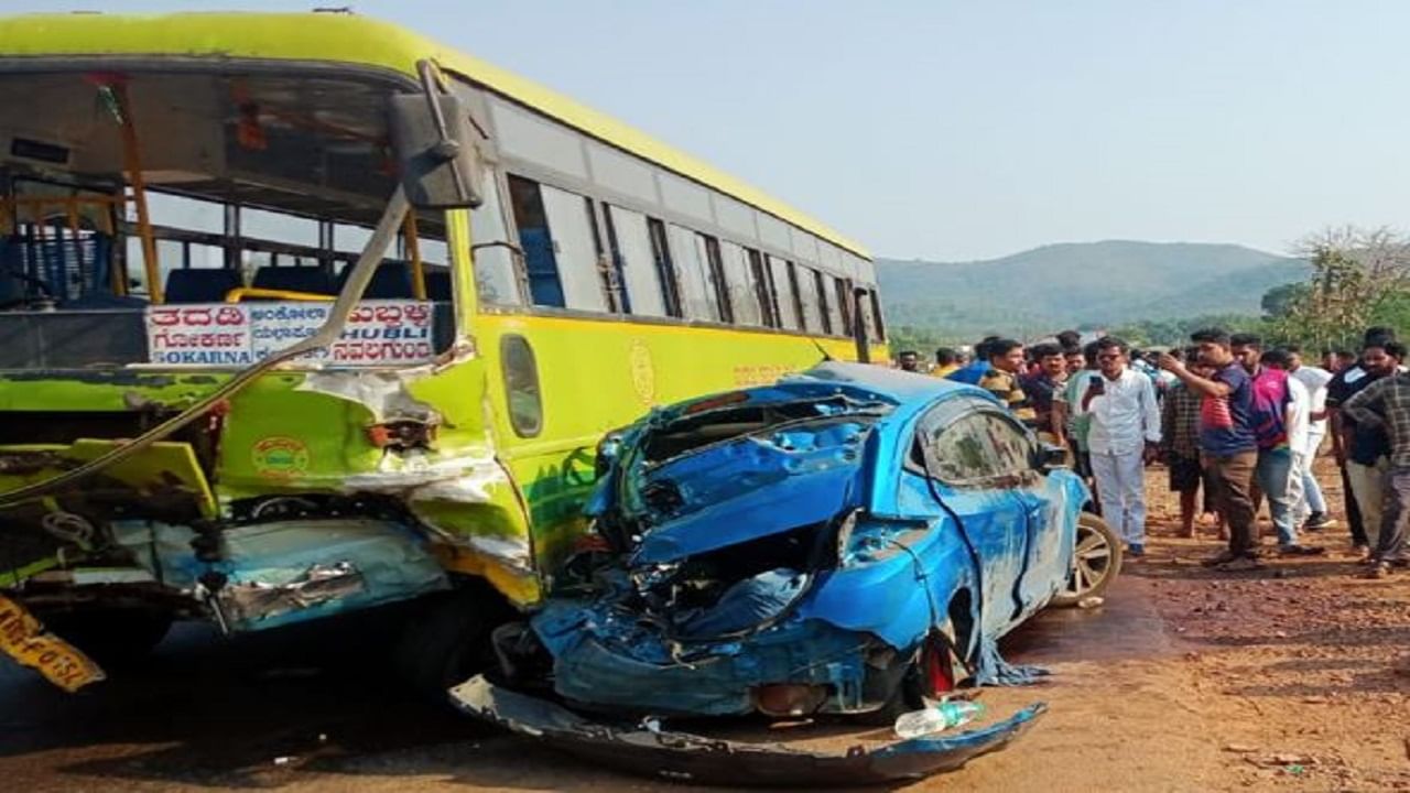 KSRTC ಬಸ್- ಕಾರು ಮಧ್ಯೆ ಭೀಕರ ಅಪಘಾತ: ಹೊಸ ವರ್ಷ ಪಾರ್ಟಿಗೆ ಬಂದ ನಾಲ್ವರು ದುರಂತ ಅಂತ್ಯ