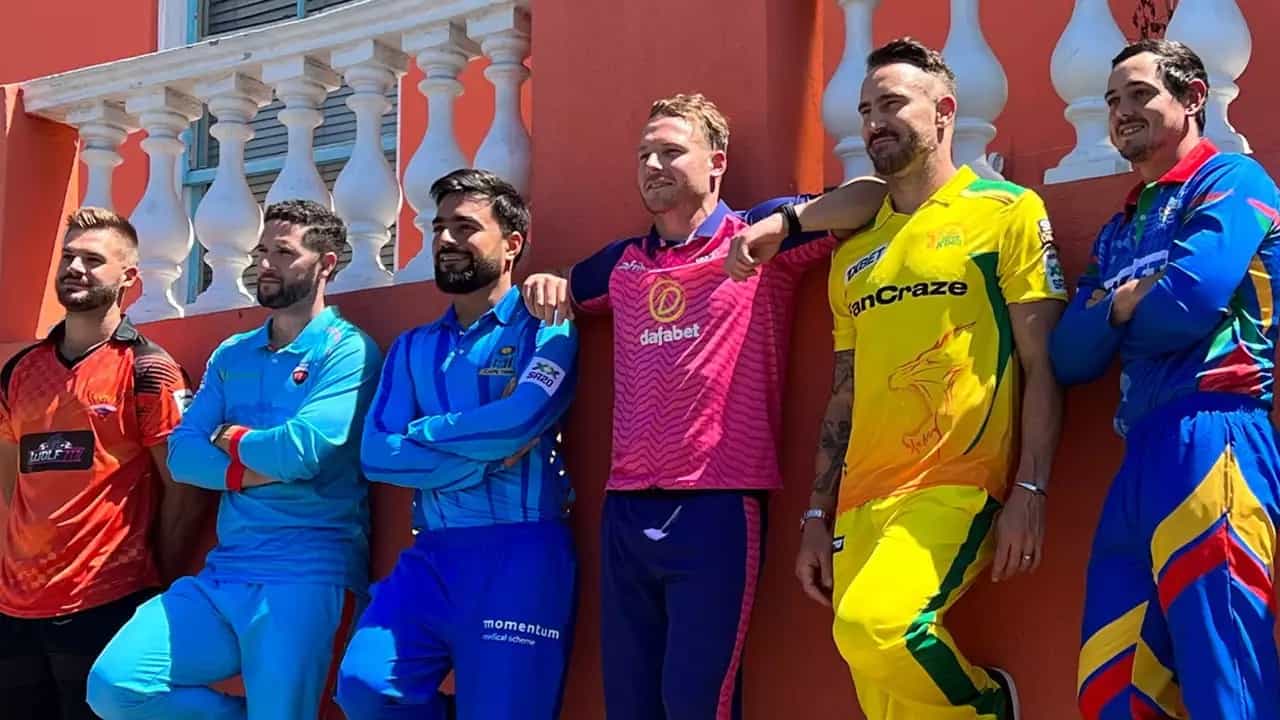 ದಕ್ಷಿಣ ಆಫ್ರಿಕಾದಲ್ಲಿ ಆರಂಭವಾಗಿರುವ SA20 ಲೀಗ್ನ ಮೊದಲ ಸೀಸನ್ನ ಮೊದಲ ಪಂದ್ಯದಲ್ಲಿಯೇ ಅಭಿಮಾನಿಗಳಿಗೆ ರಸದೌತಣ ಸಿಕ್ಕಿದೆ.