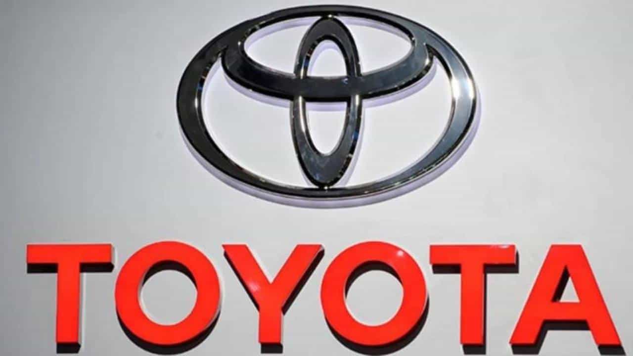 Toyota Motor's: ಭಾರತದ ಟೊಯೋಟಾ ಗ್ರಾಹಕರ ವೈಯಕ್ತಿಕ ವಿವರ ಸೋರಿಕೆ ಆತಂಕ Toyota Motor's: ಭಾರತದ ಟೊಯೋಟಾ ಗ್ರಾಹಕರ ವೈಯಕ್ತಿಕ ವಿವರ ಸೋರಿಕೆ ಆತಂಕ