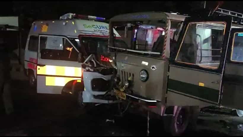 ಹುಬ್ಬಳ್ಳಿ: ದೇವರ ದರ್ಶನ ಪಡೆದು ವಾಪಸ್ ಆಗುತ್ತಿದ್ದ ವೇಳೆ ಅಪಘಾತ: 8ಕ್ಕೂ ಹೆಚ್ಚು ಜನರಿಗೆ ಗಾಯ