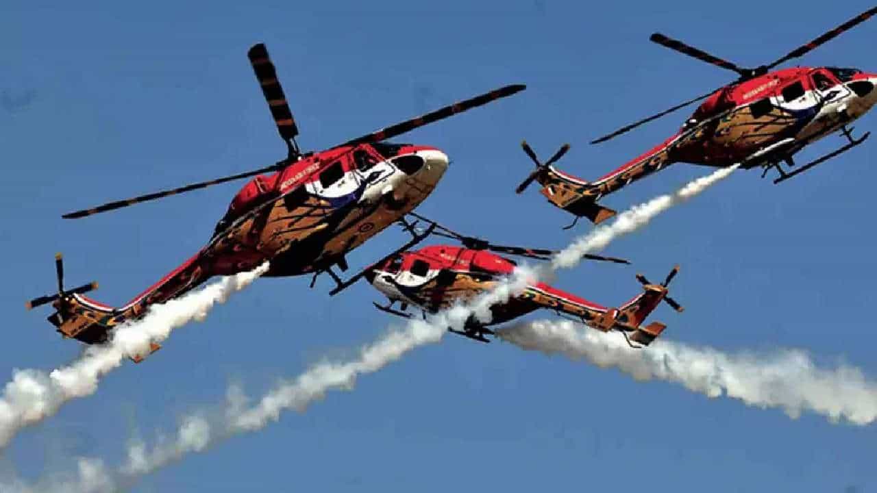 Aero India 2023: ಬೆಂಗಳೂರು ಏರ್ ಶೋ ವೇಳೆ ವಿಮಾನ ಹಾರಾಟ ಸ್ಥಗಿತ, ವೇಳಾಪಟ್ಟಿಯಲ್ಲಿ ಬದಲಾವಣೆ Aero India 2023: ಬೆಂಗಳೂರು ಏರ್ ಶೋ ವೇಳೆ ವಿಮಾನ ಹಾರಾಟ ಸ್ಥಗಿತ, ವೇಳಾಪಟ್ಟಿಯಲ್ಲಿ ಬದಲಾವಣೆ