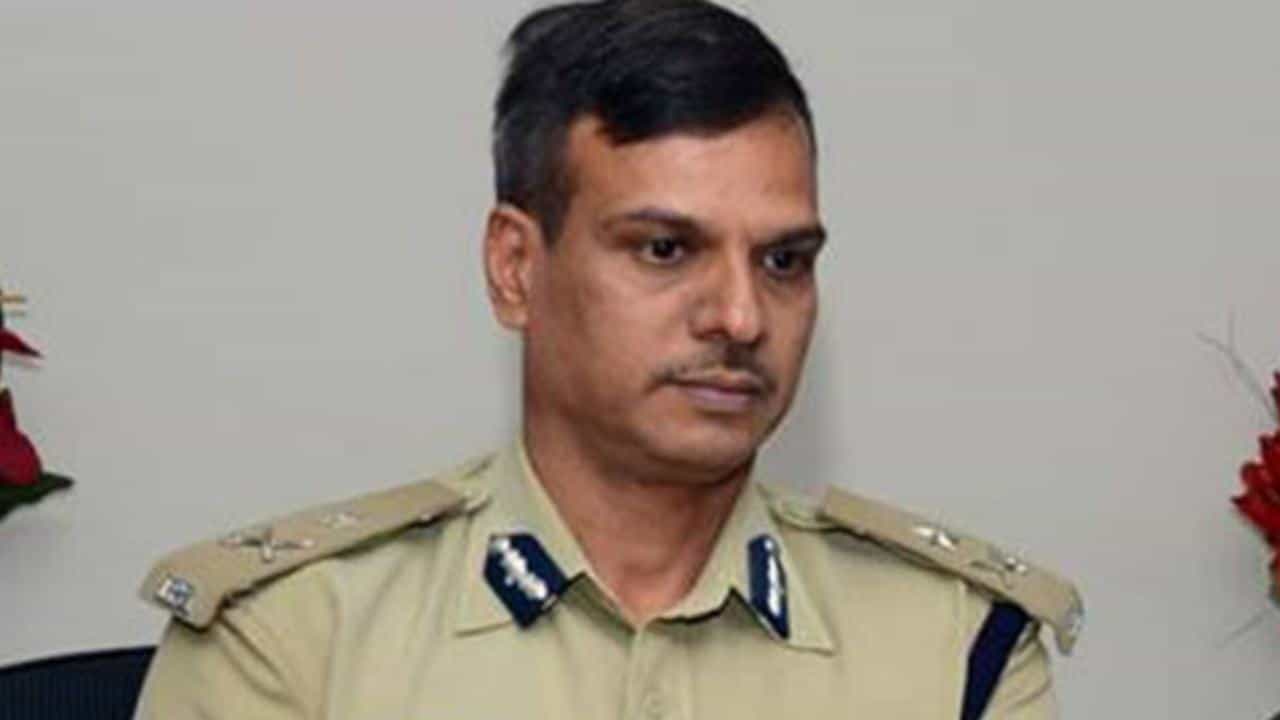 ಅಮಿತ್ ಶಾ ಕಾರ್ಯಕ್ರಮಕ್ಕೆ ಬಿಗಿ ಭದ್ರತೆ, 11 ಕೆಎಸ್ಆರ್ಪಿ ತುಕಡಿ, 1 ಸಾವಿರ ಪೊಲೀಸ್ ಸಿಬ್ಬಂದಿ ನಿಯೋಜನೆ: ಎಡಿಜಿಪಿ ಅಲೋಕ್ ಅಮಿತ್ ಶಾ ಕಾರ್ಯಕ್ರಮಕ್ಕೆ ಬಿಗಿ ಭದ್ರತೆ, 11 ಕೆಎಸ್ಆರ್ಪಿ ತುಕಡಿ, 1 ಸಾವಿರ ಪೊಲೀಸ್ ಸಿಬ್ಬಂದಿ ನಿಯೋಜನೆ: ಎಡಿಜಿಪಿ ಅಲೋಕ್