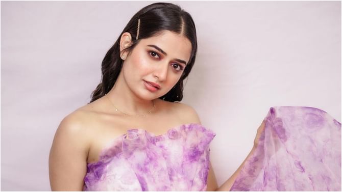 Ashika Ranganath: ‘ಟಾಲಿವುಡ್ಗೆ ಹೋದ ಮಾತ್ರಕ್ಕೆ ಕನ್ನಡ ಮರೆಯಲ್ಲ’; ಅಭಿಮಾನಿಗಳಿಗೆ ಆಶಿಕಾ ರಂಗನಾಥ್ ಭರವಸೆ Ashika Ranganath: ‘ಟಾಲಿವುಡ್ಗೆ ಹೋದ ಮಾತ್ರಕ್ಕೆ ಕನ್ನಡ ಮರೆಯಲ್ಲ’; ಅಭಿಮಾನಿಗಳಿಗೆ ಆಶಿಕಾ ರಂಗನಾಥ್ ಭರವಸೆ