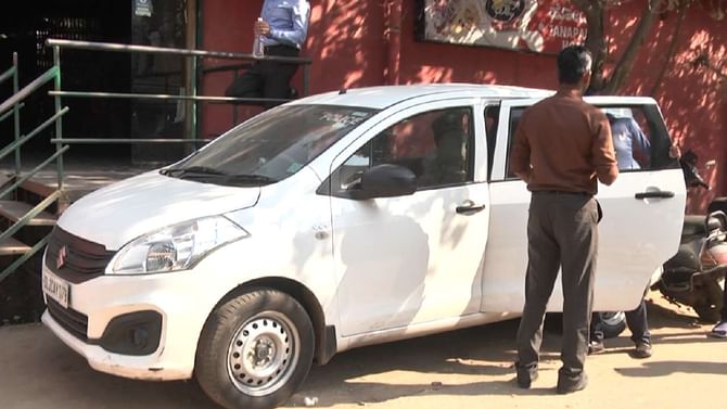 ಬಳ್ಳಾರಿ: ಲಂಚ ಪಡೆಯುವಾಗ ಸಿಬಿಐ ಬಲೆಗೆ ಬಿದ್ದ ಕೇಂದ್ರ ಪುರಾತತ್ವ ಇಲಾಖೆಯ ಅಧಿಕಾರಿಗಳು ಬಳ್ಳಾರಿ: ಲಂಚ ಪಡೆಯುವಾಗ ಸಿಬಿಐ ಬಲೆಗೆ ಬಿದ್ದ ಕೇಂದ್ರ ಪುರಾತತ್ವ ಇಲಾಖೆಯ ಅಧಿಕಾರಿಗಳು