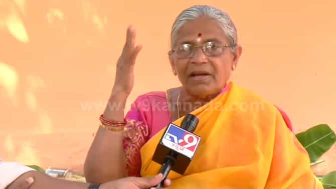 Rohini Sindhuri vs D Roopa: ನಿಮ್ಮ ಗಲಾಟೆಯಲ್ಲಿ ನನ್ನ ಮಗನ ಹೆಸರು ಎಳೆದು ತರಬೇಡಿ: ಡಿ.ಕೆ.ರವಿ ತಾಯಿ ಗೌರಮ್ಮ