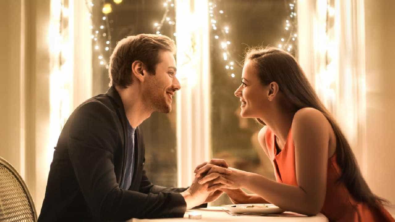 Dating: ನೀವು ತಪ್ಪು ವ್ಯಕ್ತಿ ಜತೆ ಡೇಟಿಂಗ್ ಮಾಡುತ್ತಿರಬಹುದು, ತಿಳಿಯಲು ಏನು ಮಾಡಬೇಕು? Dating: ನೀವು ತಪ್ಪು ವ್ಯಕ್ತಿ ಜತೆ ಡೇಟಿಂಗ್ ಮಾಡುತ್ತಿರಬಹುದು, ತಿಳಿಯಲು ಏನು ಮಾಡಬೇಕು?