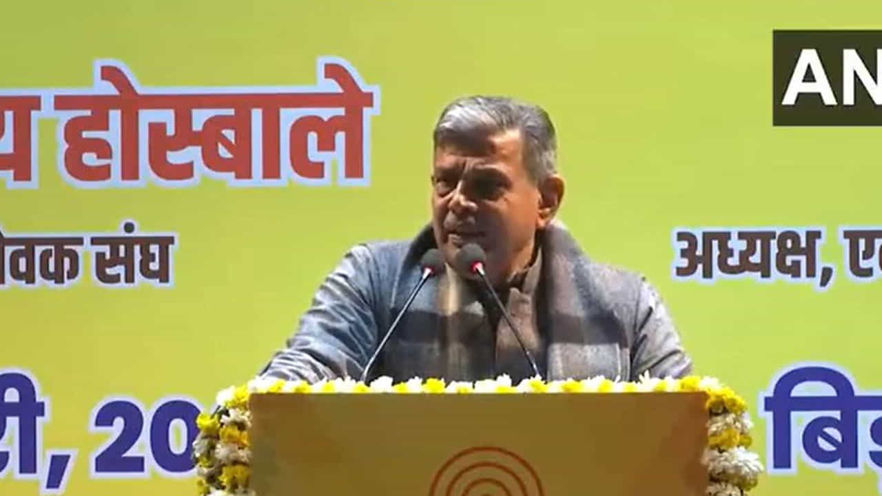 ಭಾರತದಲ್ಲಿ ವಾಸಿಸುವ ಎಲ್ಲಾ ಜನರು ಹಿಂದೂಗಳು, ಅವರೆಲ್ಲರ ಡಿಎನ್ಎ ಒಂದೇ: ದತ್ತಾತ್ರೇಯ ಹೊಸಬಾಳೆ