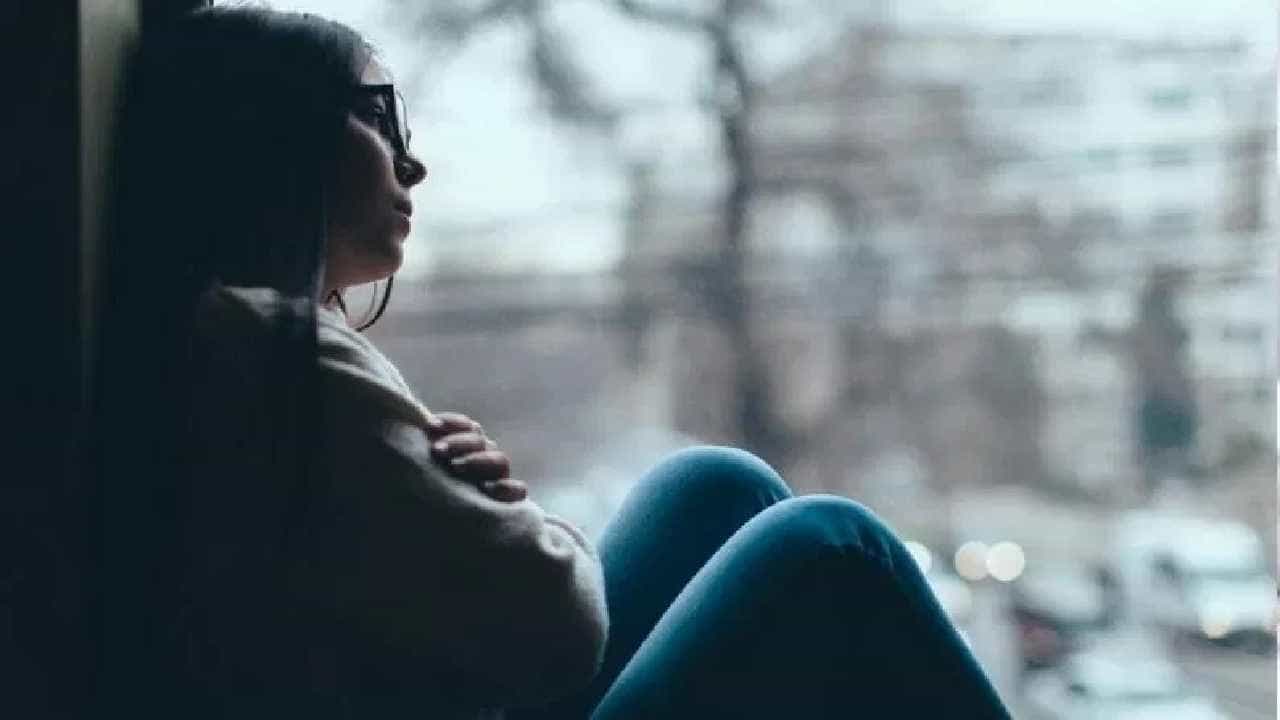 Depression: ಖಿನ್ನತೆಗೆ ಒಳಗಾಗುವ ಯುವಕರಿಗೆ ಹೃದ್ರೋಗದ ಅಪಾಯ ಹೆಚ್ಚು, ಅಧ್ಯಯನ ಇನ್ನೇನು ಹೇಳುತ್ತೆ, ತಿಳಿಯಿರಿ Depression: ಖಿನ್ನತೆಗೆ ಒಳಗಾಗುವ ಯುವಕರಿಗೆ ಹೃದ್ರೋಗದ ಅಪಾಯ ಹೆಚ್ಚು, ಅಧ್ಯಯನ ಇನ್ನೇನು ಹೇಳುತ್ತೆ, ತಿಳಿಯಿರಿ