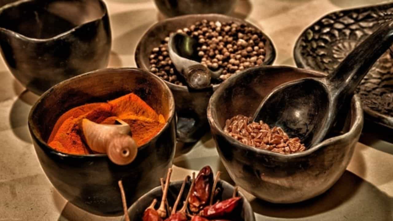 Diabetes Diet: ಮಧುಮೇಹಕ್ಕೆ ರಾಮಬಾಣ ಈ 5 ಮಸಾಲ ಪದಾರ್ಥಗಳು Diabetes Diet: ಮಧುಮೇಹಕ್ಕೆ ರಾಮಬಾಣ ಈ 5 ಮಸಾಲ ಪದಾರ್ಥಗಳು