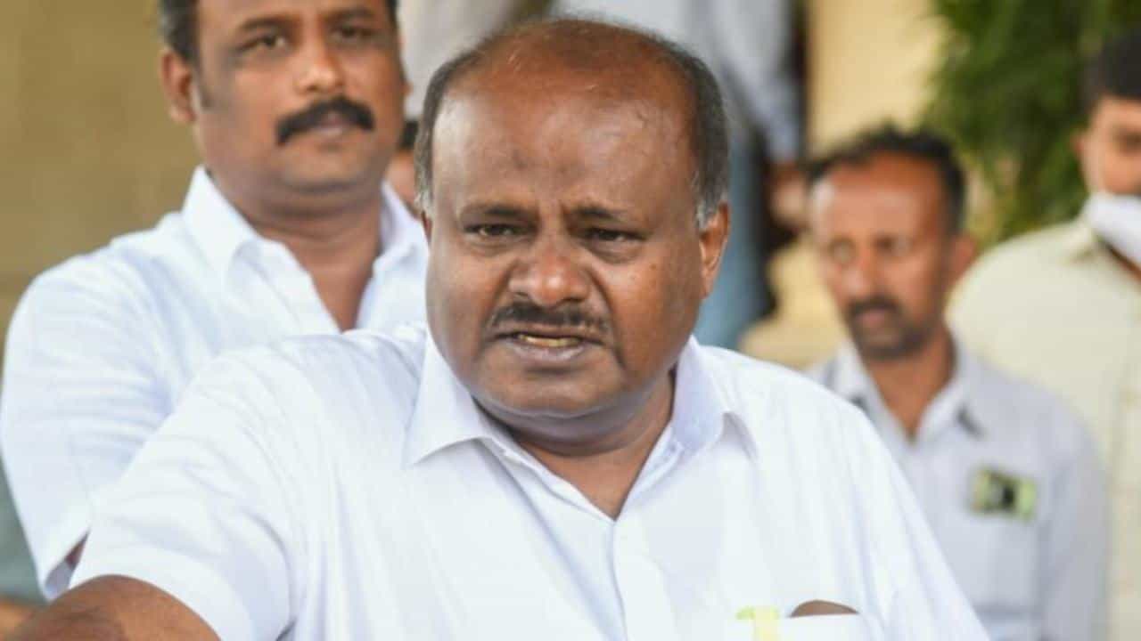 ನಾನು ಬ್ರಾಹ್ಮಣ ಸಮುದಾಯಕ್ಕೆ ಅಗೌರವ ತೋರಿಲ್ಲ: ಈ ದೇಶದ ಇತಿಹಾಸದಲ್ಲಿ ನಡೆದ ಬೆಳವಣಿಗೆ ಬಗ್ಗೆ ಹೇಳಿದ್ದೇನೆ ಎಂದ ಕುಮಾರಸ್ವಾಮಿ ನಾನು ಬ್ರಾಹ್ಮಣ ಸಮುದಾಯಕ್ಕೆ ಅಗೌರವ ತೋರಿಲ್ಲ: ಈ ದೇಶದ ಇತಿಹಾಸದಲ್ಲಿ ನಡೆದ ಬೆಳವಣಿಗೆ ಬಗ್ಗೆ ಹೇಳಿದ್ದೇನೆ ಎಂದ ಕುಮಾರಸ್ವಾಮಿ