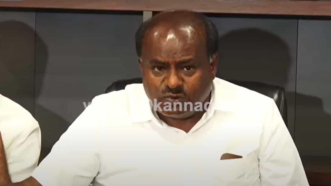 Assembly Polls: ಕುಟುಂಬ ರಾಜಕಾರಣವನ್ನು ಸಮರ್ಥಿಸಿಕೊಂಡ ಜೆಡಿಎಸ್ ನಾಯಕ ಹೆಚ್ ಡಿ ಕುಮಾರಸ್ವಾಮಿ! Assembly Polls: ಕುಟುಂಬ ರಾಜಕಾರಣವನ್ನು ಸಮರ್ಥಿಸಿಕೊಂಡ ಜೆಡಿಎಸ್ ನಾಯಕ ಹೆಚ್ ಡಿ ಕುಮಾರಸ್ವಾಮಿ!