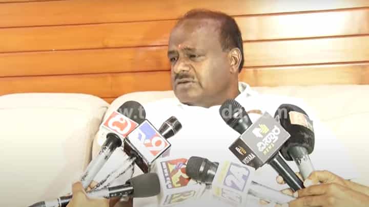ಇನ್ನೊಂದು ವಾರದಲ್ಲಿ ಹಾಸನ ಕ್ಷೇತ್ರ ಸೇರಿದಂತೆ ಜೆಡಿಎಸ್ ಅಭ್ಯರ್ಥಿಗಳ ಎರಡನೇ ಪಟ್ಟಿ ಬಿಡುಗಡೆಯಾಗಲಿದೆ: ಹೆಚ್ ಡಿ ಕುಮಾರಸ್ವಾಮಿ ಇನ್ನೊಂದು ವಾರದಲ್ಲಿ ಹಾಸನ ಕ್ಷೇತ್ರ ಸೇರಿದಂತೆ ಜೆಡಿಎಸ್ ಅಭ್ಯರ್ಥಿಗಳ ಎರಡನೇ ಪಟ್ಟಿ ಬಿಡುಗಡೆಯಾಗಲಿದೆ: ಹೆಚ್ ಡಿ ಕುಮಾರಸ್ವಾಮಿ