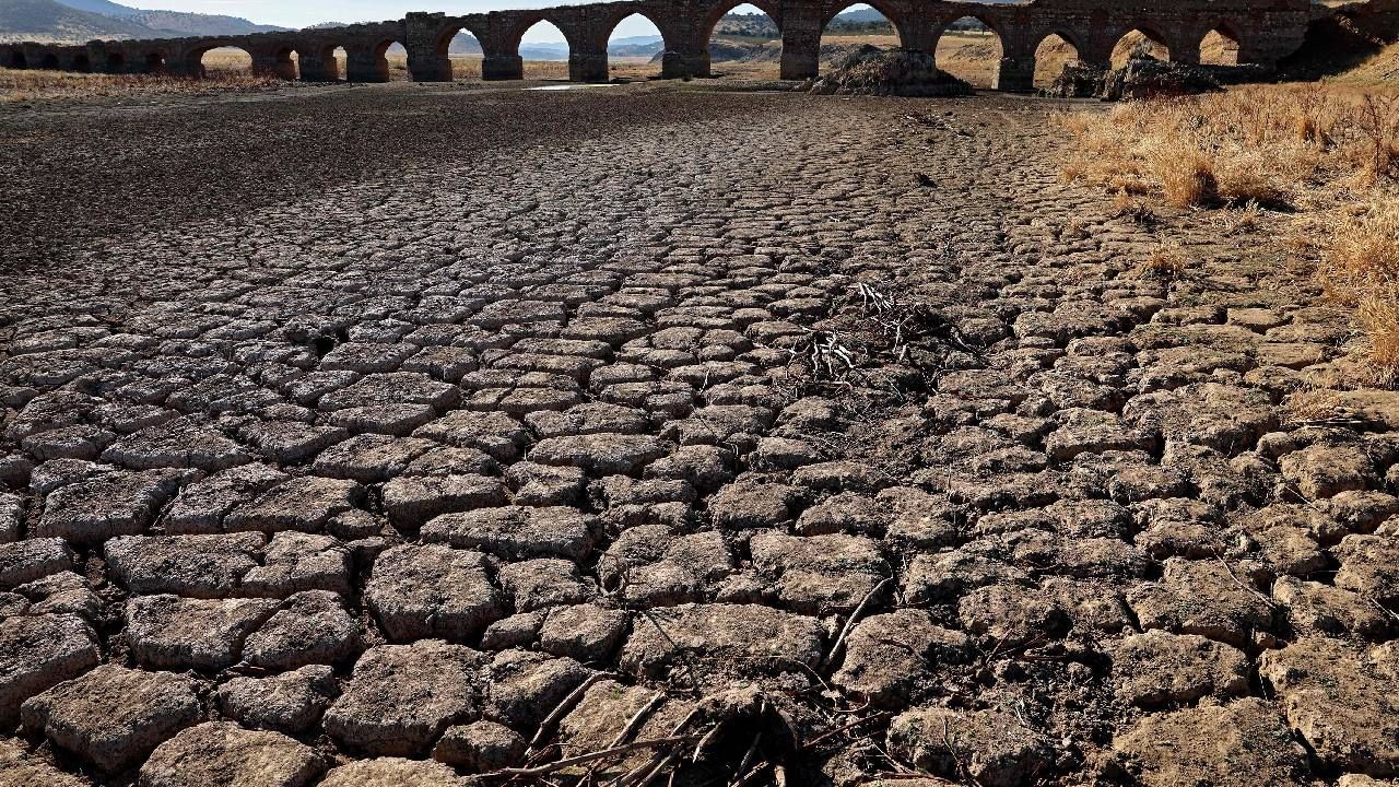 Heatwave 2023: ಶಾಖದ ಅಲೆಯು ಹೆಚ್ಚಾಗುತ್ತಿರುವ ಹಿನ್ನೆಲೆಯಲ್ಲಿ ಕೇಂದ್ರದಿಂದ ಆರೋಗ್ಯ ಮಾರ್ಗಸೂಚಿ ಬಿಡುಗಡೆ