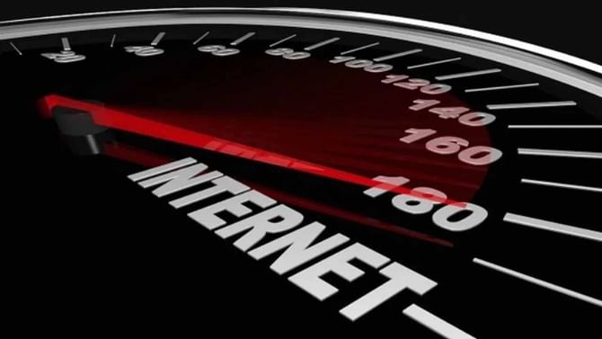 Tech Tips: ನಿಮ್ಮ ಇಂಟರ್ನೆಟ್ ಹೈ-ಸ್ಪೀಡ್ ಆಗಬೇಕಾ?: ಮೊಬೈಲ್​ಗೆ ಸಿಮ್ ಕಾರ್ಡ್ ಹಾಕುವಾಗ ಹೀಗೆ ಮಾಡಿ