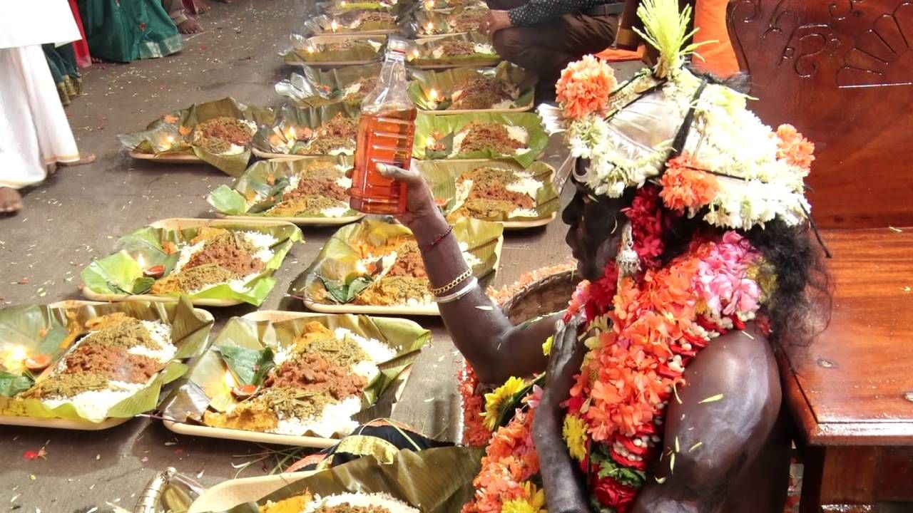 ಇದು ಮಂಗಳೂರಿಗರು ಬಹುವಾಗಿ ನಂಬುವ ಅತ್ಯಂತ ಪ್ರತೀತಿ ಉಳ್ಳ ದೈವಸ್ಥಾನ. ಪ್ರತೀ ವರ್ಷವೂ ಅಲ್ಲಿ ವರ್ಷಾವಧಿ ಉತ್ಸವ ಭರ್ಜರಿಯಾಗಿ ಜರುಗುತ್ತೆ. ಆದ್ರೆ ಆ ದೈವಕ್ಕೆ ಎಣ್ಣೆಯೇ ನೈವೇದ್ಯ, ಮಾಂಸದೂಟವೇ ಭೋಜನ, ಎಲೆ ಅಡಿಕೆ ಬೀಡಿ, ಸಿಗರೇಟ್‌ಗಳೇ ಫಲಾಹಾರ. 