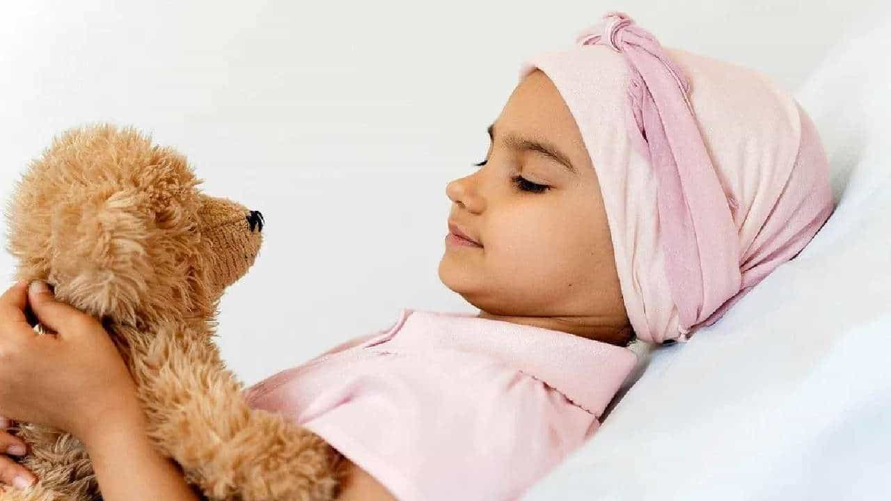 Leukemia In Children: ಈ ಲಕ್ಷಣ ಮಕ್ಕಳಲ್ಲಿ ಕಂಡುಬರುತ್ತಿದ್ದರೆ ನಿರ್ಲಕ್ಷ್ಯ ಬೇಡ, ರಕ್ತದ ಕ್ಯಾನ್ಸರ್ ಆಗಿರಬಹುದು!