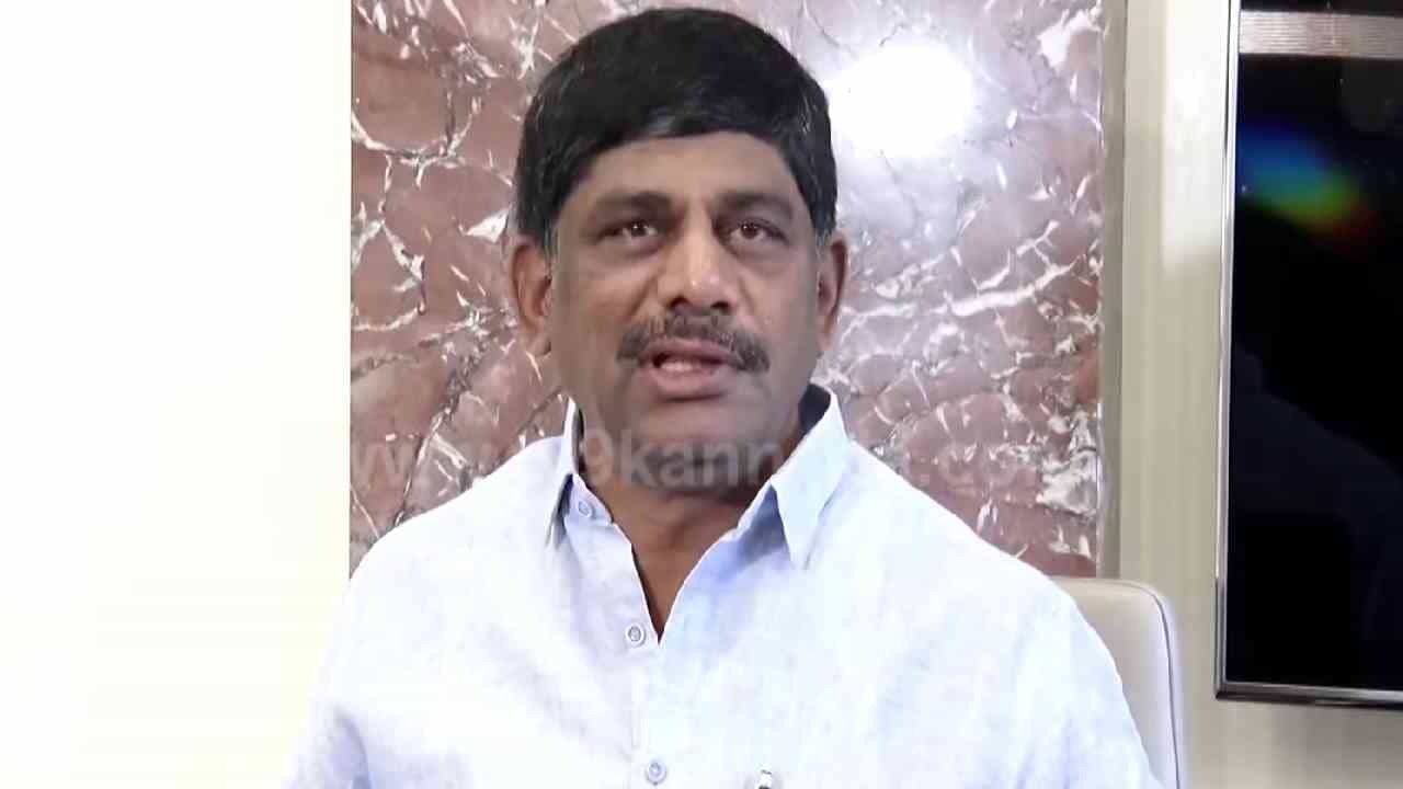 Political News: ಬಿಜೆಪಿಯವರು ನೀಚರು, ಯಾವ ಹಂತಕ್ಕೆ ಬೇಕಾದರೂ ಹೋಗುತ್ತಾರೆ: ಡಿಕೆ ಸುರೇಶ್ Political News: ಬಿಜೆಪಿಯವರು ನೀಚರು, ಯಾವ ಹಂತಕ್ಕೆ ಬೇಕಾದರೂ ಹೋಗುತ್ತಾರೆ: ಡಿಕೆ ಸುರೇಶ್