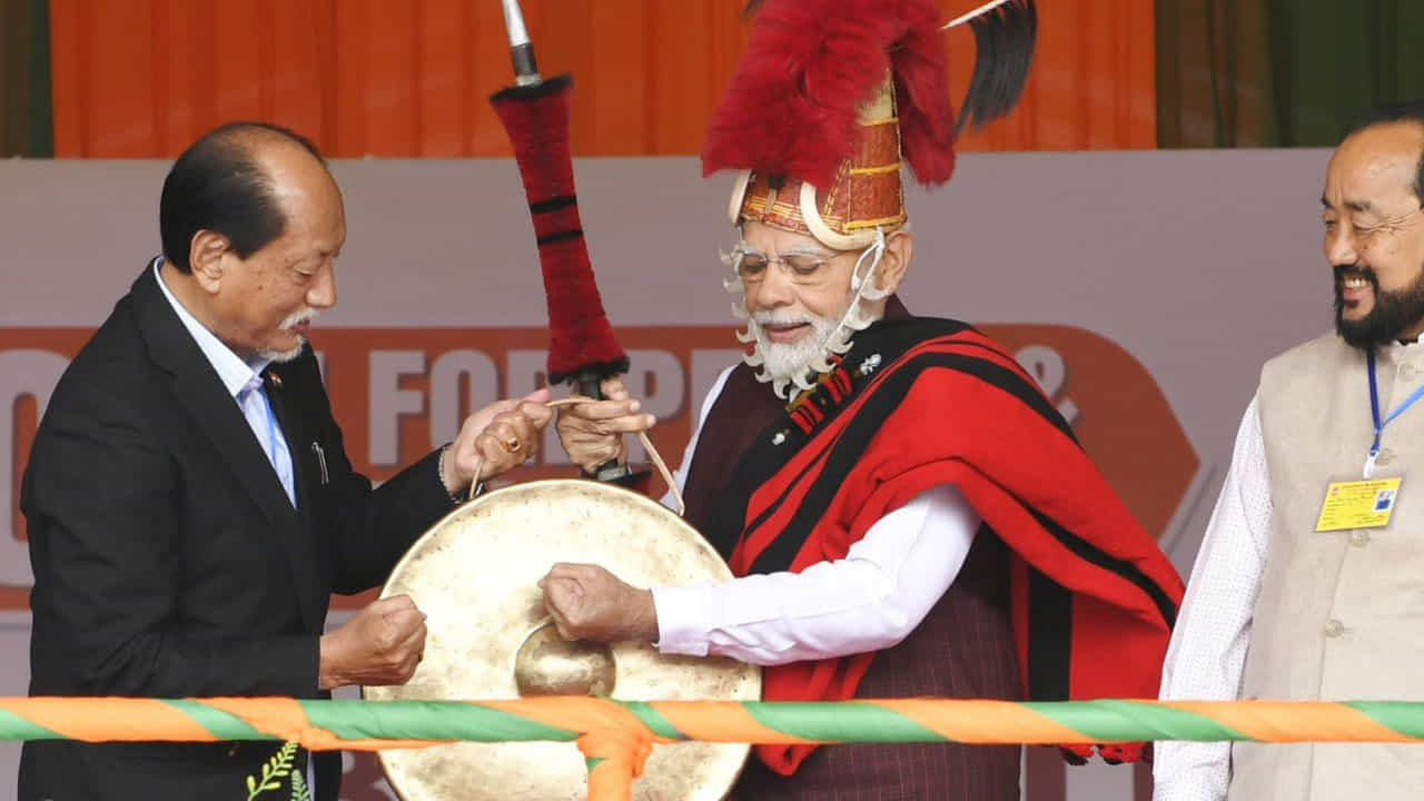 ತೆಮ್ಜೆನ್ ಇಮ್ನಾ ಅಲಾಂಗ್ ಅವರ ಅಭಿಪ್ರಾಯಗಳು ನಿಜವಾದ ಈಶಾನ್ಯವನ್ನು ಪ್ರತಿನಿಧಿಸುತ್ತವೆ: ನಾಗಾಲ್ಯಾಂಡ್ ಸಚಿವರ ಬಗ್ಗೆ ಮೋದಿ ಮೆಚ್ಚುಗೆ ತೆಮ್ಜೆನ್ ಇಮ್ನಾ ಅಲಾಂಗ್ ಅವರ ಅಭಿಪ್ರಾಯಗಳು ನಿಜವಾದ ಈಶಾನ್ಯವನ್ನು ಪ್ರತಿನಿಧಿಸುತ್ತವೆ: ನಾಗಾಲ್ಯಾಂಡ್ ಸಚಿವರ ಬಗ್ಗೆ ಮೋದಿ ಮೆಚ್ಚುಗೆ