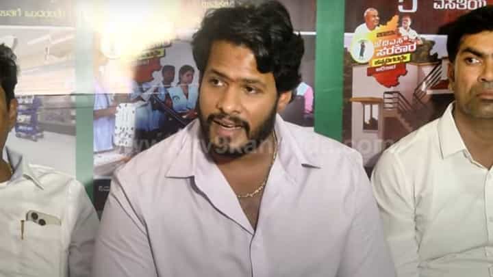 Assembly Polls: ಪಕ್ಷದ ನಿಷ್ಠಾವಂತ ಕಾರ್ಯಕರ್ತನಾಗಿ ವರಿಷ್ಠರು ಹೇಳೋದನ್ನು ಶಿರಸಾವಹಿಸಿ ಪಾಲಿಸುತ್ತೇನೆ: ನಿಖಿಲ್ ಕುಮಾರಸ್ವಾಮಿ Assembly Polls: ಪಕ್ಷದ ನಿಷ್ಠಾವಂತ ಕಾರ್ಯಕರ್ತನಾಗಿ ವರಿಷ್ಠರು ಹೇಳೋದನ್ನು ಶಿರಸಾವಹಿಸಿ ಪಾಲಿಸುತ್ತೇನೆ: ನಿಖಿಲ್ ಕುಮಾರಸ್ವಾಮಿ