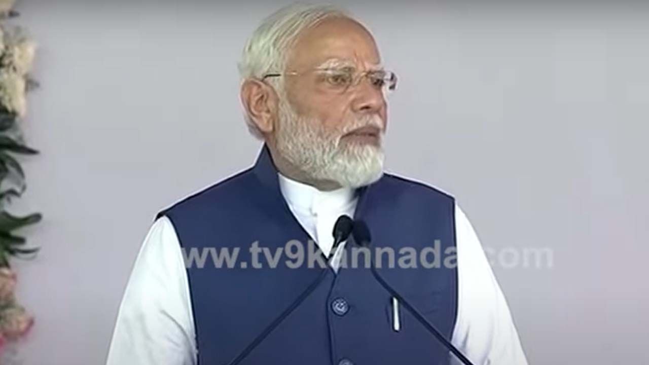 PM Modi in Karnataka: ಶಿವಮೊಗ್ಗದಲ್ಲೂ ಕನ್ನಡದಲ್ಲೇ ಭಾಷಣ ಆರಂಭಿಸಿದ ಪ್ರಧಾನ ಮಂತ್ರಿ ನರೇಂದ್ರ ಮೋದಿ!